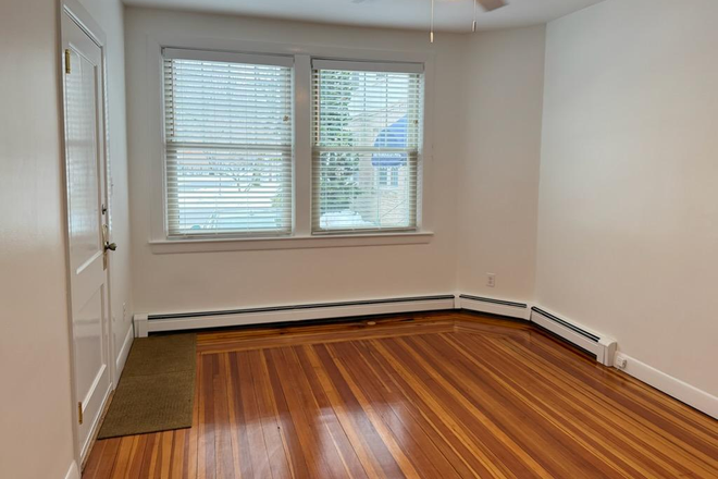 Main Entrance to Unit into Living Room - Parkview Condominiums / 1 Bedroom / Unit #8 / Corner of Humboldt Ave. & Elton Street