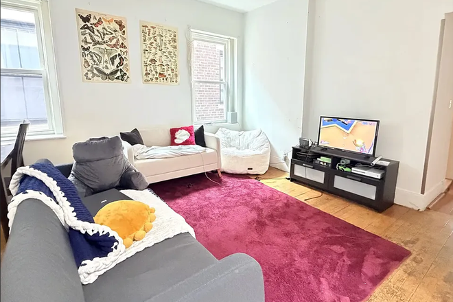 living room - 17 Aberdeen st. Apartment, Unit 6