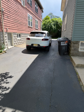 Parking - 42 Chetwynd Rd - 3 BD & 4 BD Apts. No Fee