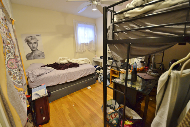 bedroom - Spacious 3 bed, 2 BA on Haviland St Avail now! Apartments