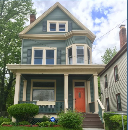 Exterior 3623 Wabash - 3623 Wabash Ave. Available June 2025|Luxury House|Stainless Eat-in Kitchen|Off Street Parking