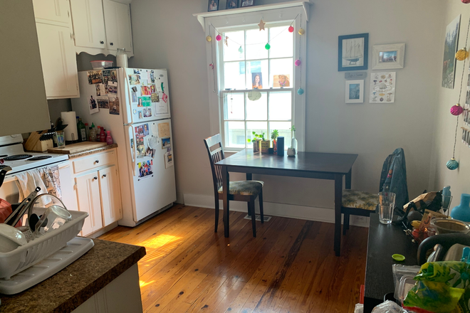 kitchen - West End/Vandy! 3 Bd/1 Ba Home in the heart of Sylvan Park.  Furnished