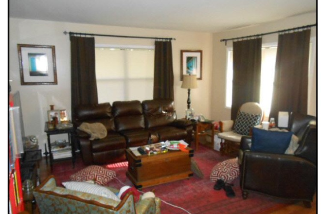 LR - Quiet/Large 2 Bedroom 1 Bath House - Walk/Bike/Bus to Emory