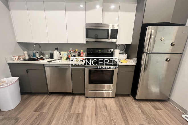 100 Hemenway - [July 15th move-in] Luxury 2 beds/1 bath on Hemenway [NO broker fee][Undergrads welcome] Apartments