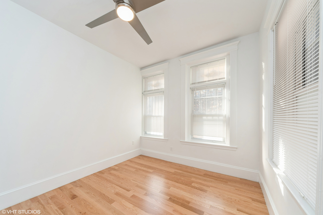 bed - Sunny 2 bed with Modern Kitchen Apartments