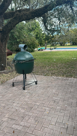View of yard - Sunny room private entrance, private bath, huge yard, pool, basket & tennis mini-court House