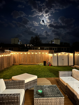 Stunning backyard for relaxing - Fully furnished bedroom in a cozy 3-bedroom unit