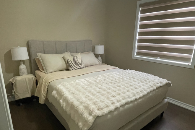 Bedroom - Chic Shared Rental in Brampton