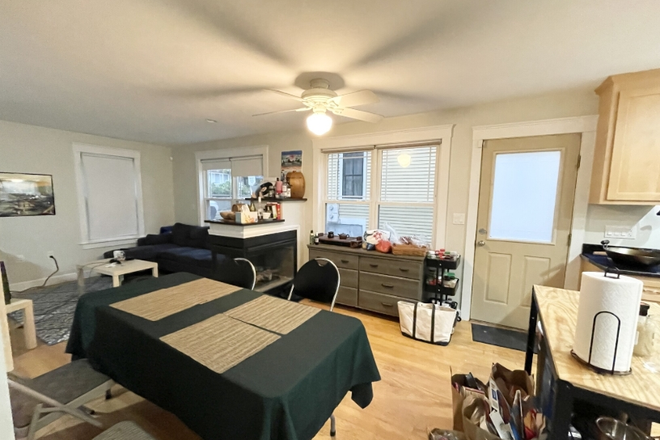 X - Luxury 5 Bed with Garage Parking | Central Air | City Views | 9/1 Apartments