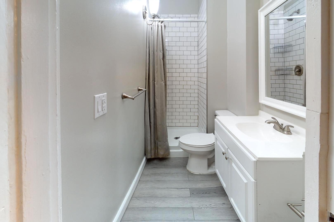 Bathroom - 2212 W. Clifton Ave House