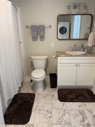 Newly renovated bathroom - Furnished bedroom available Apartments