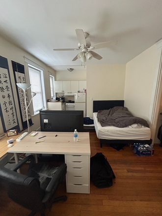 Room - 39 Hemenway St #16 - Professionally Managed Building of Condos!
