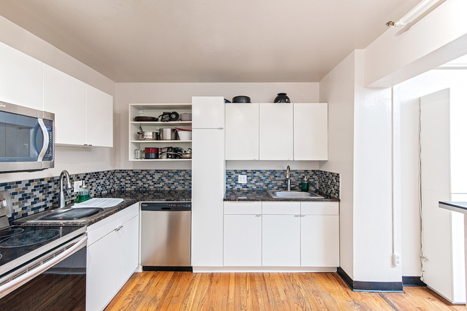 Shared kitchen - 909 14th Street #311 Rental