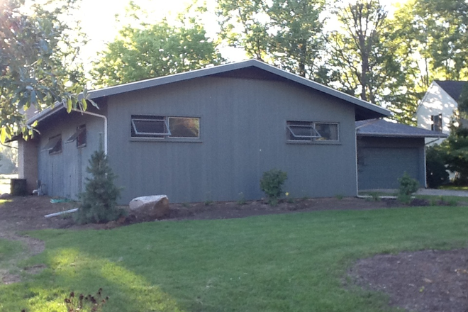 Front of House - Golf Course Property House