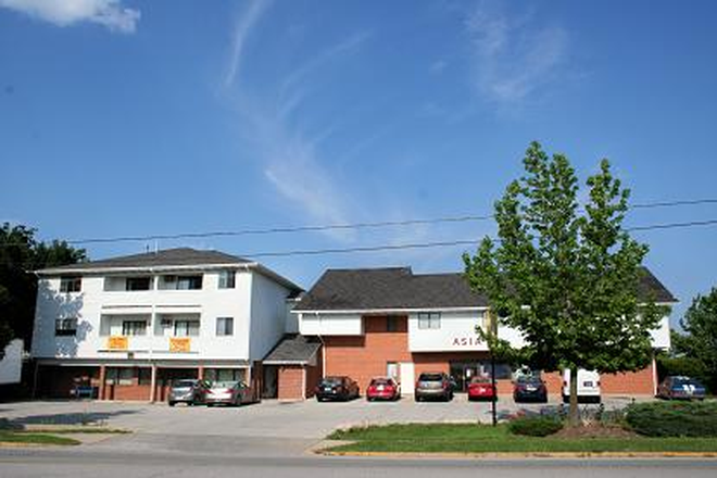 Outside Street View - 2400 Yeager Road Apartments