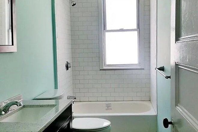 Bathroom - Very Convenient Location: Campus/Red Line Access Apartments
