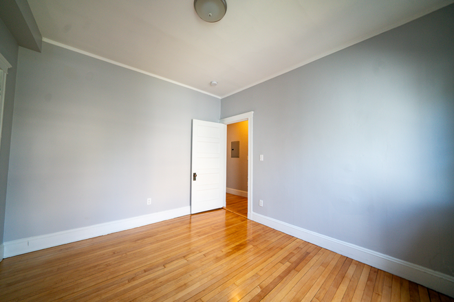 19 Pleasant #21 - [9.1.2025] 1 bed/1bath near MIT in Cambridgeport [Laundry in unit] Apartments