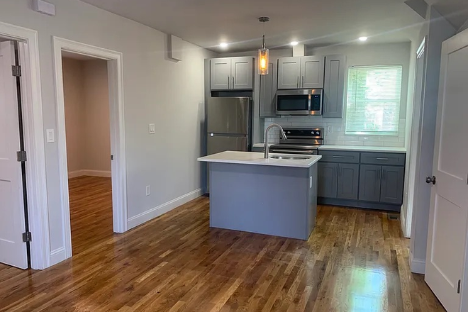Kitchen + Living Room - Seeking One Female Housemate for move-in ASAP! - Beautiful, Cozy and Clean 3BR/2BA Inman Square