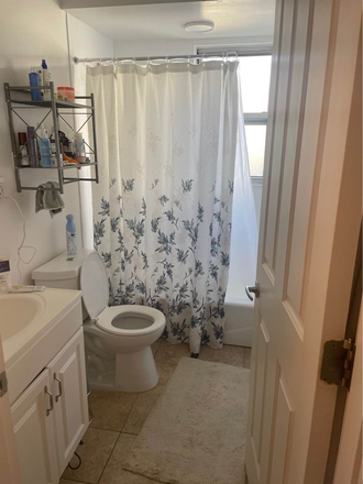 Bathroom - 1 room in 4 bd 2 ba Harvard housing apartment