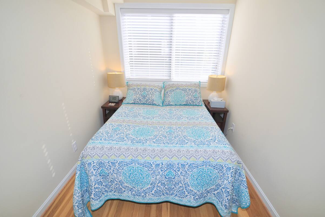 Bedroom 1 - Dupont Circle Cheerful 2 bed 1 bath Apartments