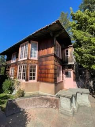 Front of unit - A Gorgeous Cottage apartment, 2 Bedroom 1 Bath, with wood floors