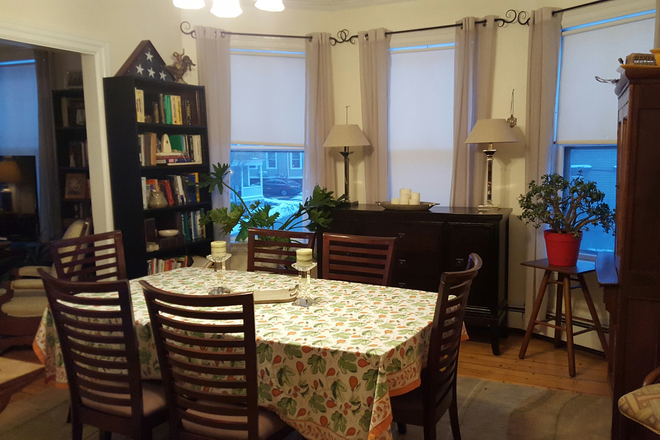 Dining Room - Beautiful spacious, bright & sunny 2 BR on Prospect St., College Hill, East Side, Providence.