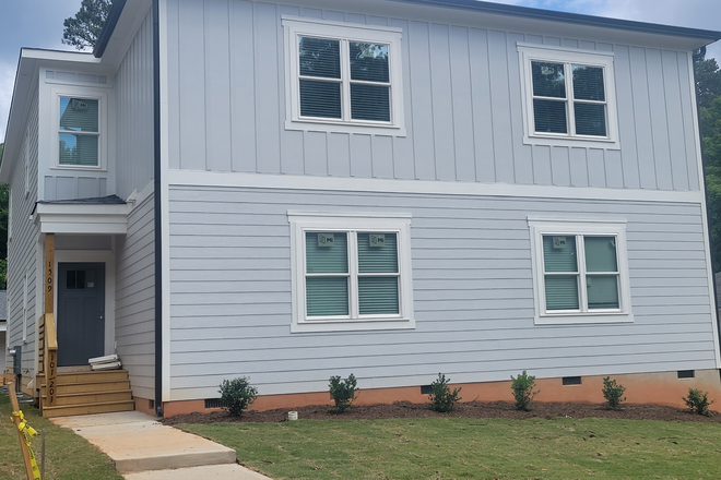 Entry - Collegeview Duplex--Brand New Luxury Housing within walking distance to NCSU Rental