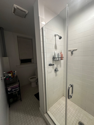 Bathroom - Saint Stephen Street Apartment Super Close To Campus