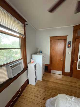 Bedroom 1 - SPRING SUBLEASE AT THE PLAZA HOUSE - 2 total rooms available