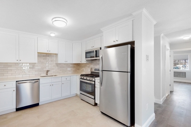 - - RARE 2 BEDROOM NEAR TUFTS UNIVERSITY