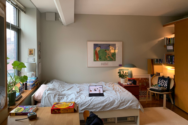Bedroom space - Fully furnished beautiful studio apartment, close to Harvard Law School and Harvard Yard