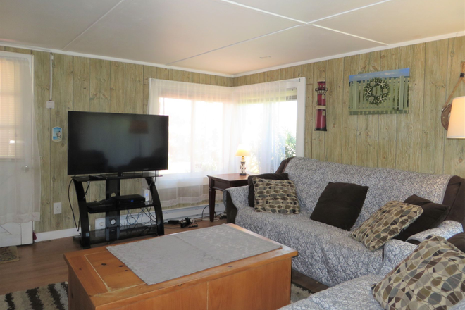 Living Room - 1359 Ocean Road Narragansett, RI 02882 House