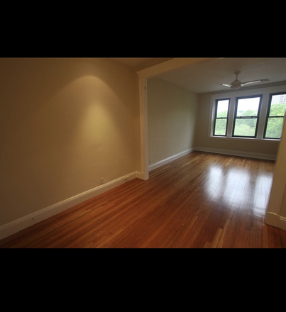 living room - one bedroom in 2b/1br for to sublet and renew lease Apartments