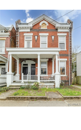 Front of house - 3 bed apt in the Fan!