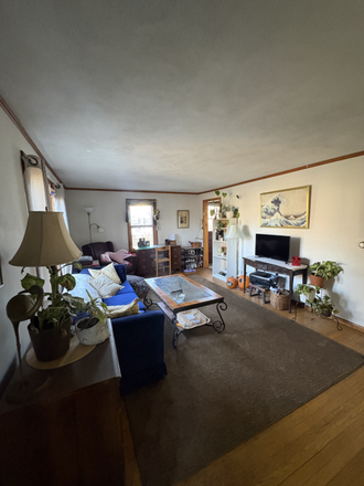 living room - 44 S East St Main Unit Triplex