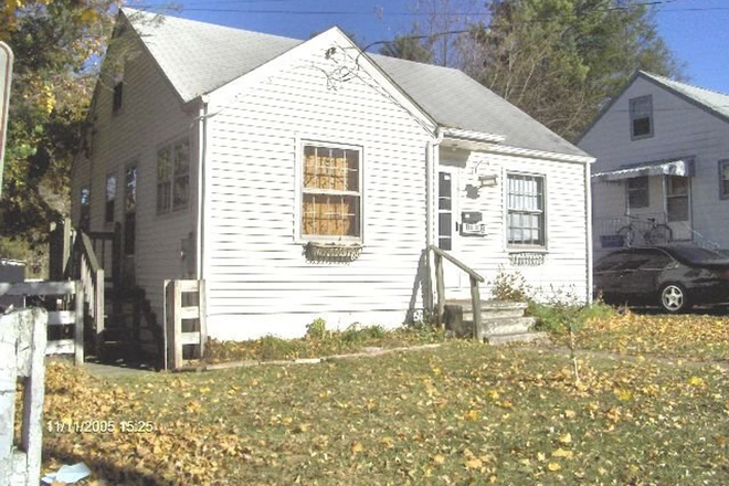  - 2 Bedroom 1 Bath House
