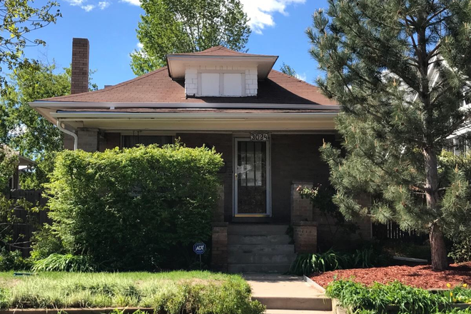 Great Area, blocks to LoHi, 32nd and Lowell, Tennyson, Sloan's Lake, Parks, Restaurants, Bars and Breweries - House in Highlands/LoHi/Tennyson Beautiful 3bd/1bath, 2-car garage, Fenced Yard, Dogs/Cats okay