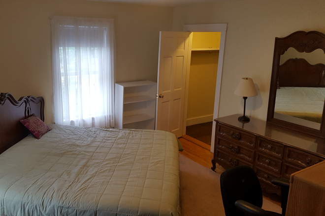  - Furnished, 2 BDR, 2 Bath Apt. Cambridge
