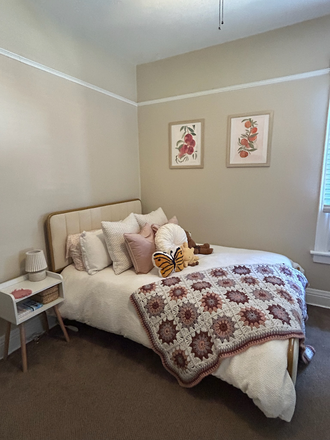 Bedroom - 1-bedroom at Peach Pit on 10th (The Hill)