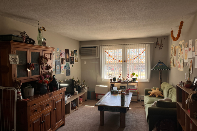 living room - Sugarloaf Estates Apartments