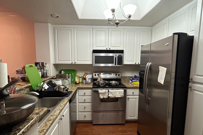 Kitchen - Regents La Jolla