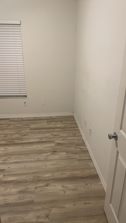 2nd room - $725 room for rent House