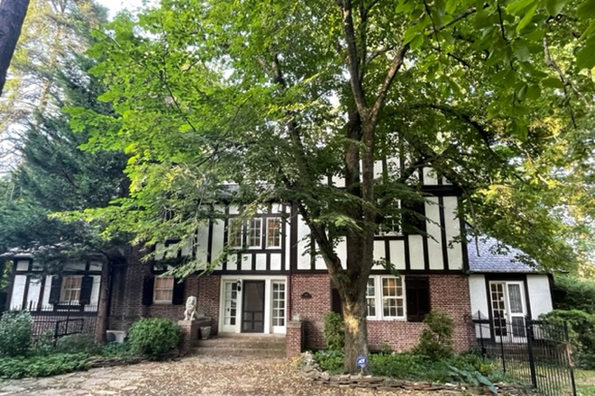 Back of house - Quiet, separated bedroom/bathroom, in stately home next to JHU campus