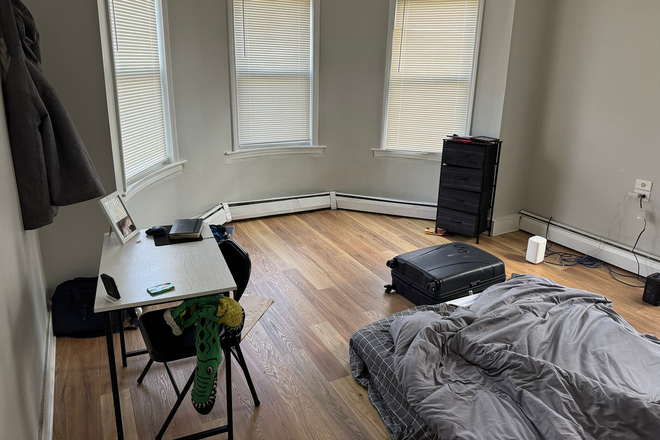 Bedroom - PRIVATE ROOM ACCOMODATION (PERMANENT)