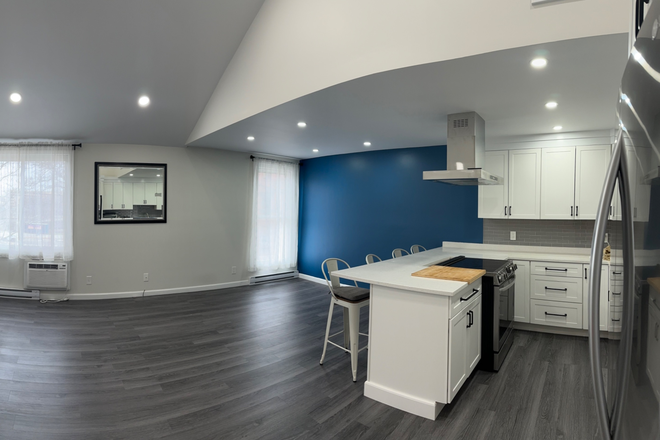 open concept floor plan with eat in kitchen, plenty of space to set up living room, study area, etc. - Spacious Two Bedroom/One Bath Townhouse Perfect Share for 2 People