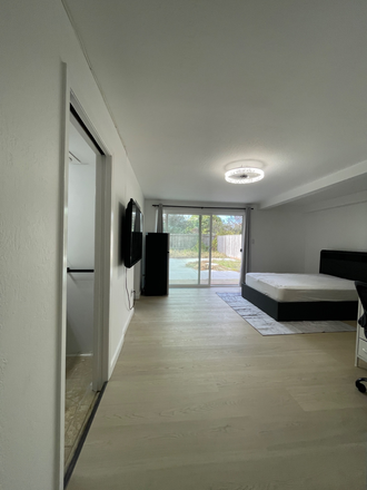 Bed - Furnished Studio w/Wifi Duplex