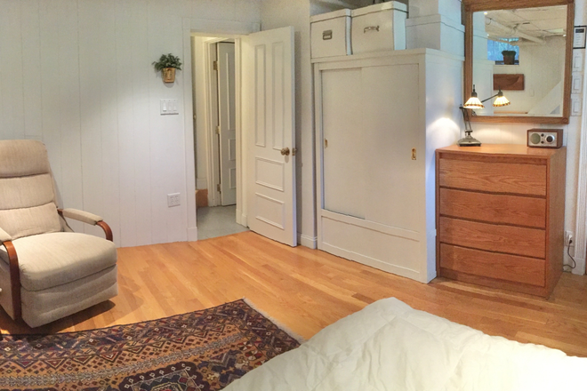 bureau and wardrobe - WALK TO HARVARD. Furnished 1-Bedroom garden studio, in-unit laundry, heat + all utilities. Apartments