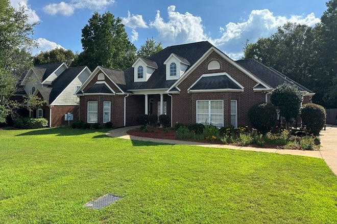 Photo - 2111 Keystone Drive House