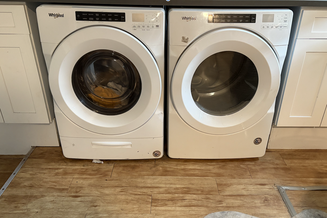 Laundry - Fourstar Housing