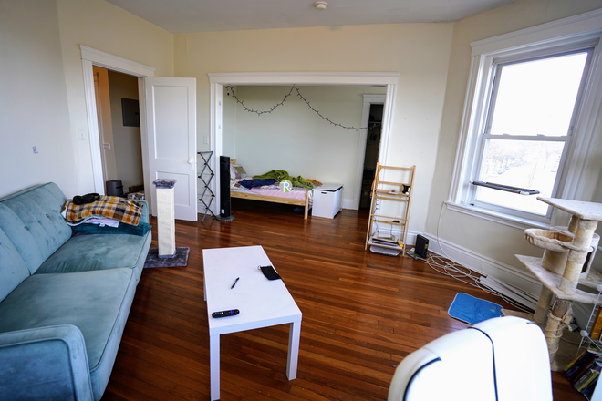 1 - SEPT 2025-Massive Studio w/ Alcove, H/HW inc. No Fee!
